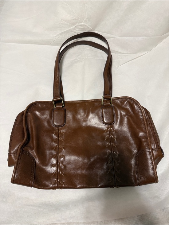 HOBO Handbags - HOBO Rich Brown Leather Shoulder Bag
